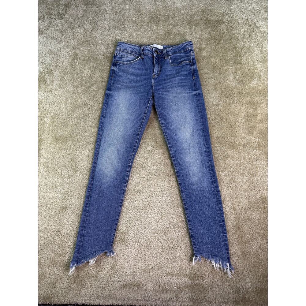 Zara Basic Dept. Z1975 Denim Size 04 Premium Cropped Raw Hem Mid Rise C183